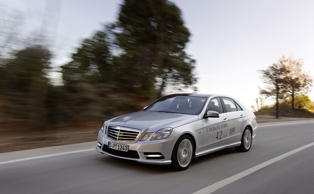 Mercedes-Benz E 300 BlueTEC HYBRID Elektro-Diesel-Hybrid