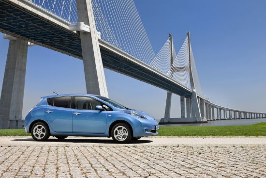 Nissan Leaf: Das erste Grossserien-Elektroauto weltweit (Quelle: NISSAN)