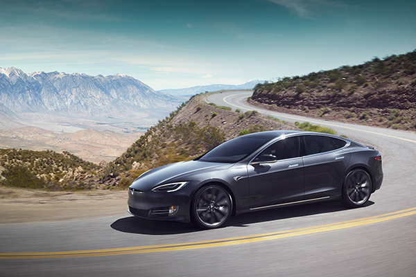 Tesla Model S Elektroauto