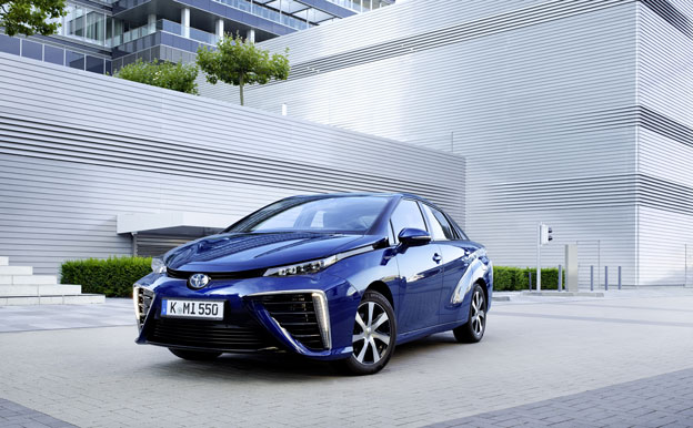 Toyota Mirai FCEV Brennstoffzellenauto Wasserstoffauto