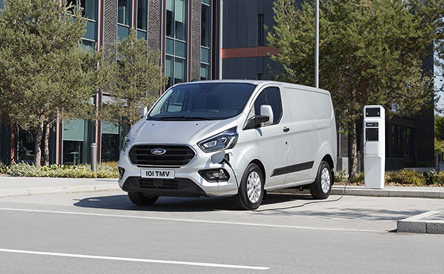 Ford Transit Custom PHEV Plug-In-Hybridauto