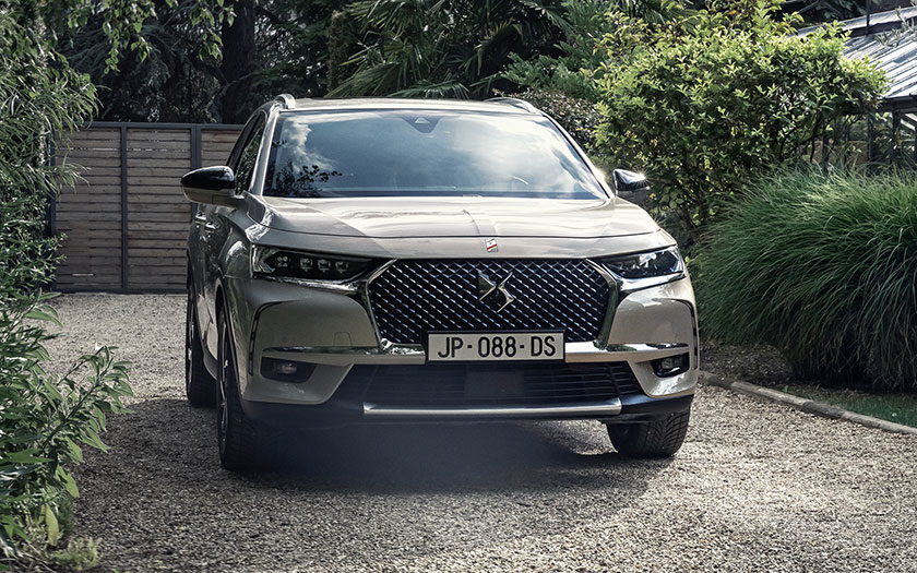 DS 7 Crossback E-Tense Plug-In-Hybridauto PHEV SUV