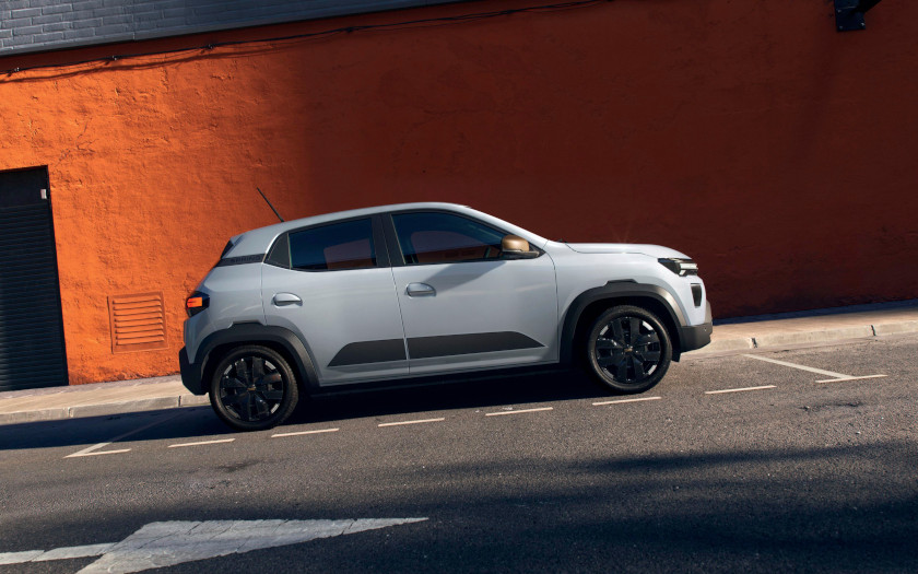 Dacia Spring electric Elektroauto Elektro-Kleinstwagen