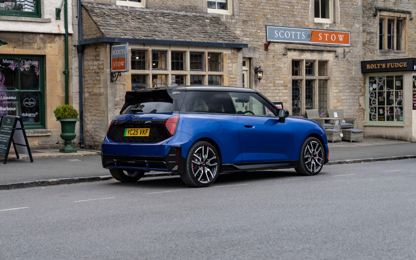 MINI John Cooper Works Electric Elektroauto Elektro-Kleinwagen