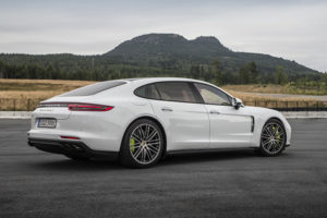Porsche Panamera Turbo S E-Hybrid Executive