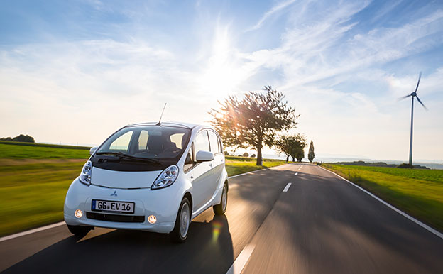 Titelbild Mitsubishi i-MiEV Electric Vehicle Elektroauto